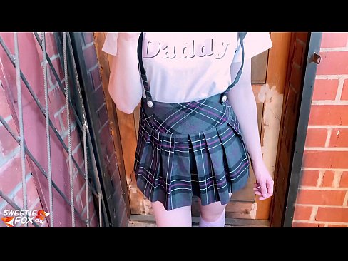 ❤️ A estudante chupa profundamente a sua pila e fode em vez de aulas. ❤️ Porno em nós pt.libporno.ru