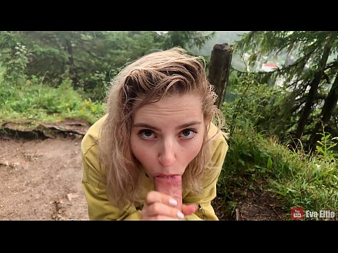❤️ Rapariga engole o esperma depois de um broche público - Eva Elfi ❤️ Porno em nós pt.libporno.ru